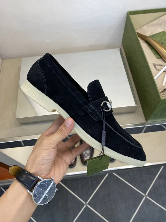 Gucci Shoe 